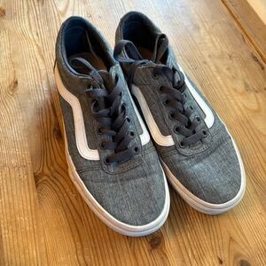Grey Vans Old Skool Sneakers Grey with pale pink Women 8 Shoe EUC Skate Classic
